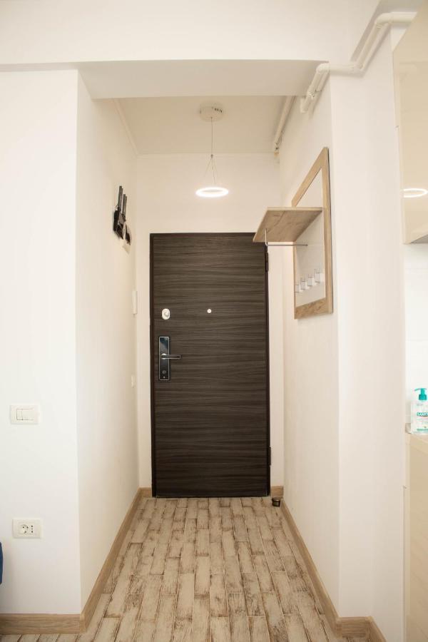 Năvodari Yzza Apartament מראה חיצוני תמונה